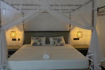 פנסיון Home Spot Villa