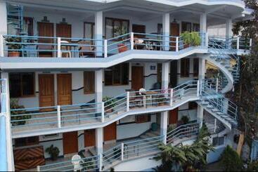 هتل Mansión Del Lago