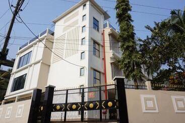 Hotel The Urban Escape