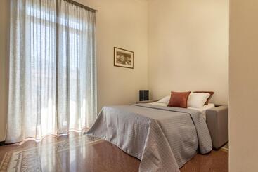 پانسیون Oldoini Luxury Apartment And Suites