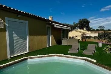 Bed and Breakfast La Maison Des Tarentes