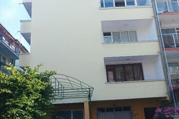 Pension (Hôtel basse catégorie) Heidi S   Summer Villa Primorsko