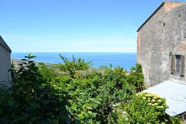 Bed and Breakfast Antico Borgo