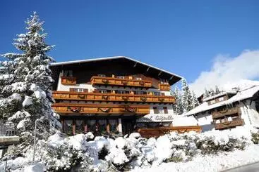 Hotelli Cristallo