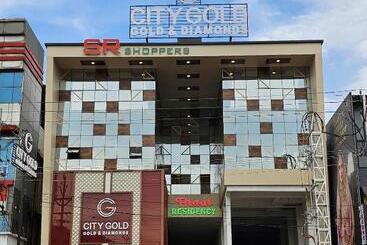 Hotel Thaal Residency Cheruvathur Hala Groups