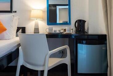 Hippocampus Beach Resort