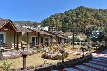 Hôtel Misty Oaks Resorts