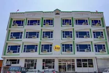 Itsy Hotels Satya Shree