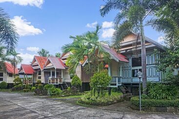 Hotel Makassar Cottage By Oyo