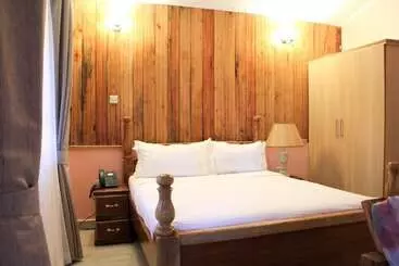 هتل Karimba Lounge
