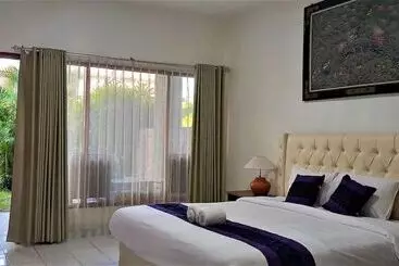 ホテル Matahari Inn Kuta Lombok