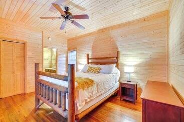 Crawford Cottage W/ Fireplace & Mountain Views!