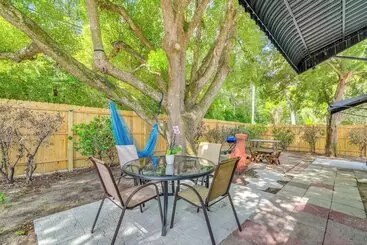 Mökkimajoitus New Port Richey Family Home   2 Mi To Downtown!