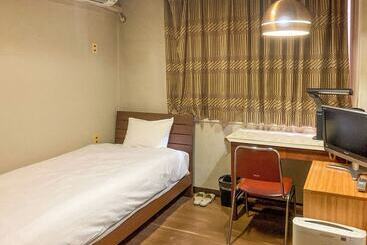 Отель Tabist Ritsurin Sanso