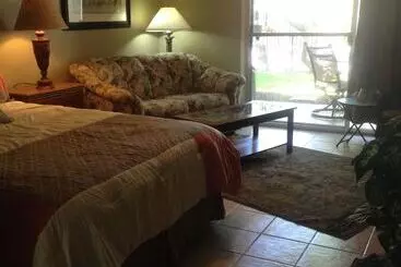 ホテル Kona Islander Inn Condos