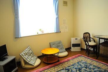 فندق صغير Petit Hotel Koizumi