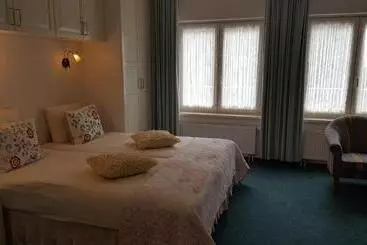 هتل Het Uilenbos