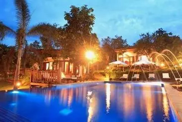 Mayura Hill Resort