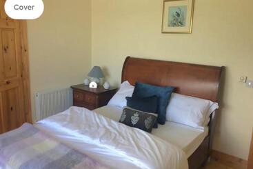 민박 Beachmount House