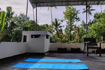 Aamiaismajoitus (B&B) Blue Cove Villa Varkala