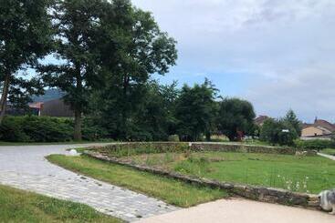 Bulles De L Eau Vive   Motel