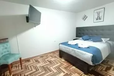 تختخواب و صبحانه Hostal San Antonio Inn