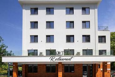 Hotel Domenic Free Parking