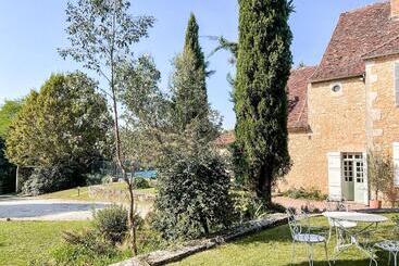 Bed and Breakfast Domaine De Pragelier,la Boulangerie