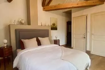 Aamiaismajoitus (B&B) Maison Adrienne