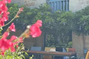 Bed and Breakfast Sous La Glycine