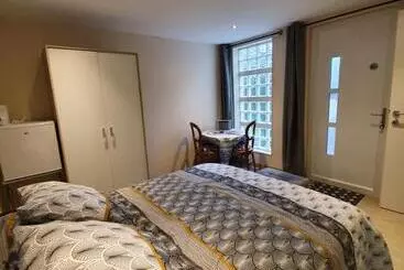 Majatalo Chez Serge Et Francine