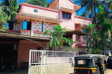 Pensionat Peacefulstudio Redwing Aai