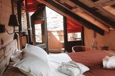 شقة فندقية Les Cabanes De Rensiwez