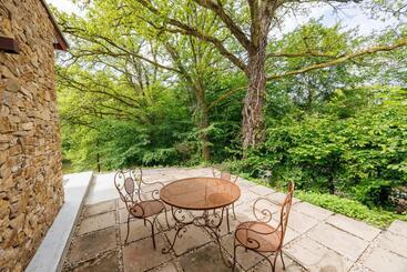 민박 Moulin De Retord, Côté étang Chambres D Hôtes