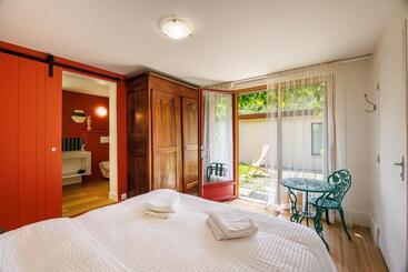 مبيت وإفطار Moulin De Retord, Côté étang   Chambres D Hôtes