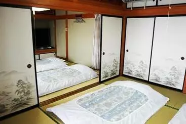 Pension 富士山を眺められる宿 ゲストハウス花水木