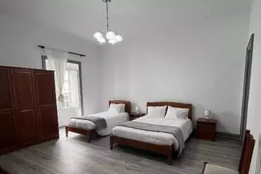 پانسیون Jomafreitas