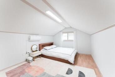 Chuncheon Soopsog Jageun Jib Pension