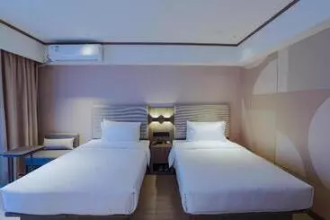 Hanting Hotel Chongqing Yunyang Bingjiang Park