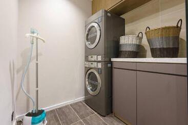 Hanting Hotel Dalian Zhongshan Jiefang Road