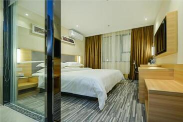 Отель City Comfort Inn Chongqing Yuzhong District Daping Hospital