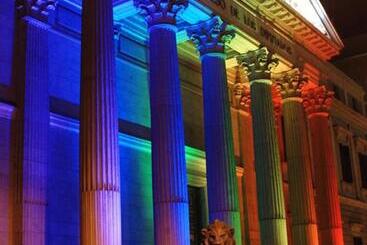 هاستل 3  Hab Compartida Masculina 8x