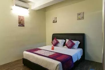ホテル Oyo Rooms Jalan Airport City