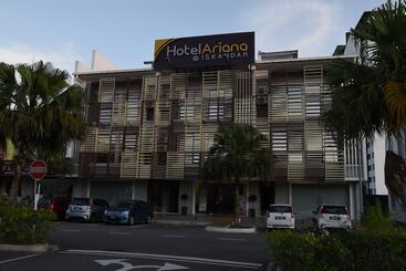 Hotel Ariana Iskandar