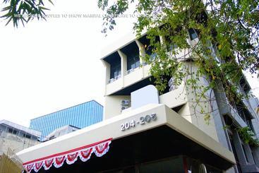 Hotell Yellow Bee Tanah Abang