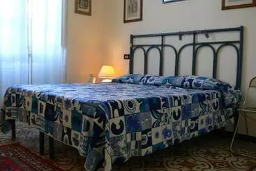 Bed and Breakfast Casanoemi 2
