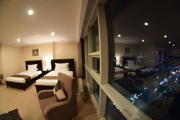 هتل Royal Mountain