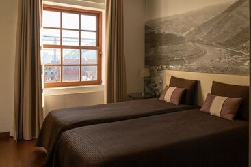 هتل Oca Ribeira Do Porto