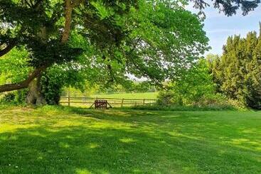 Edelsminde Bed And Breakfast