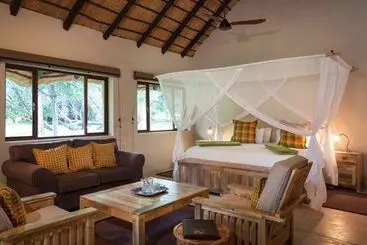 هتل Tuli Safari Lodge Mashatu